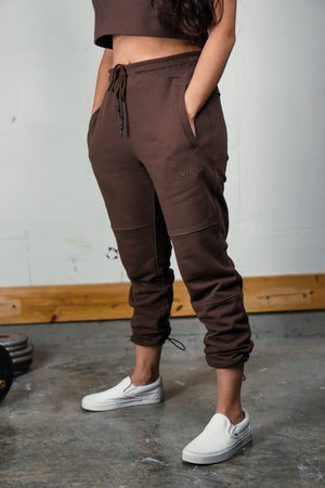 TERRA ADJUSTABLE JOGGER – BARK