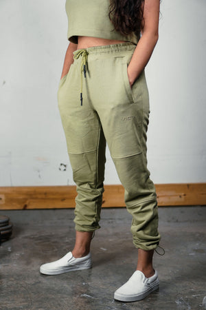 TERRA ADJUSTABLE JOGGER – MOSS