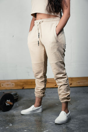 TERRA ADJUSTABLE JOGGER – SAND