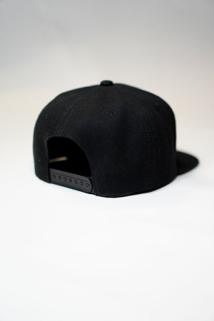 CY SNAPBACK – BLACK